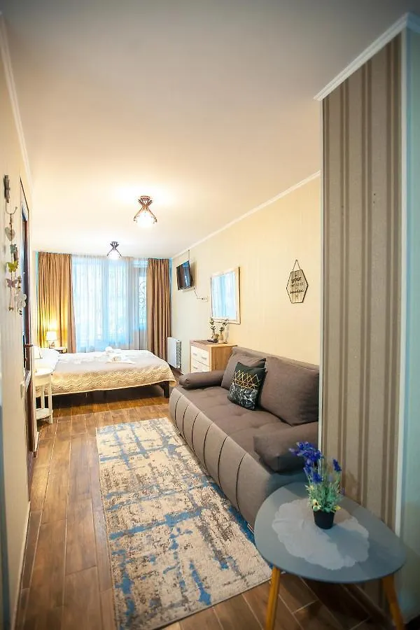 טביליסי Apartment On L.Meskhishvili Turn