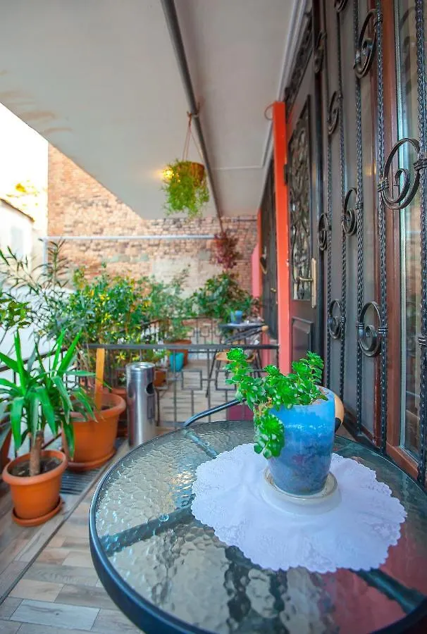 טביליסי Apartment On L.Meskhishvili Turn
